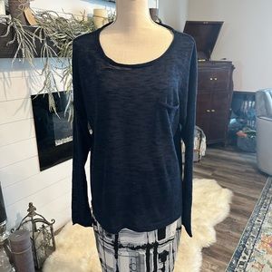 Gently worn Divided by H&M light sweater Sz L